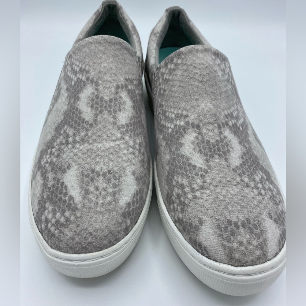 Dr. Scholl’s Soft Grey Snakeskin Print Slip On Sneaker